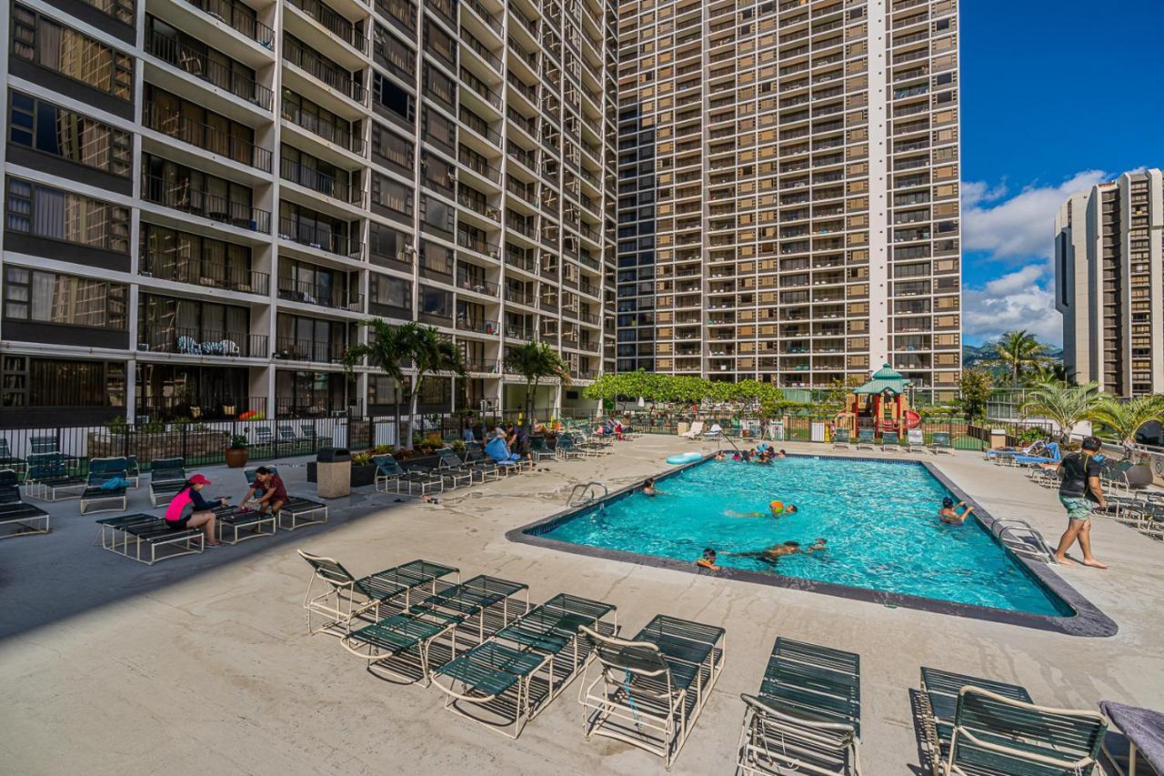 Free Parking, Pool, Sauna, Spa, Wifi, Bbq, Ac - Waikiki Banyan Honolulu Eksteriør bilde