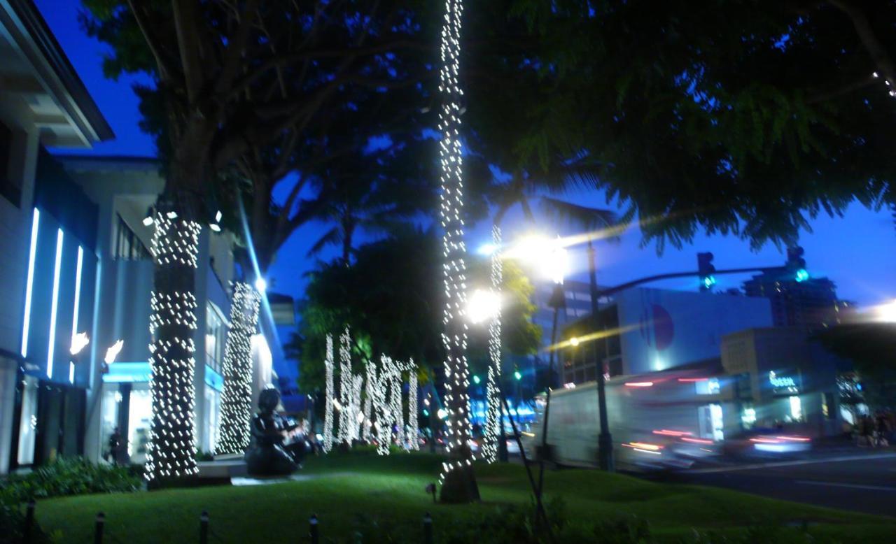 Free Parking, Pool, Sauna, Spa, Wifi, Bbq, Ac - Waikiki Banyan Honolulu Eksteriør bilde