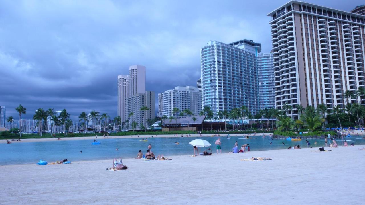 Free Parking, Pool, Sauna, Spa, Wifi, Bbq, Ac - Waikiki Banyan Honolulu Eksteriør bilde